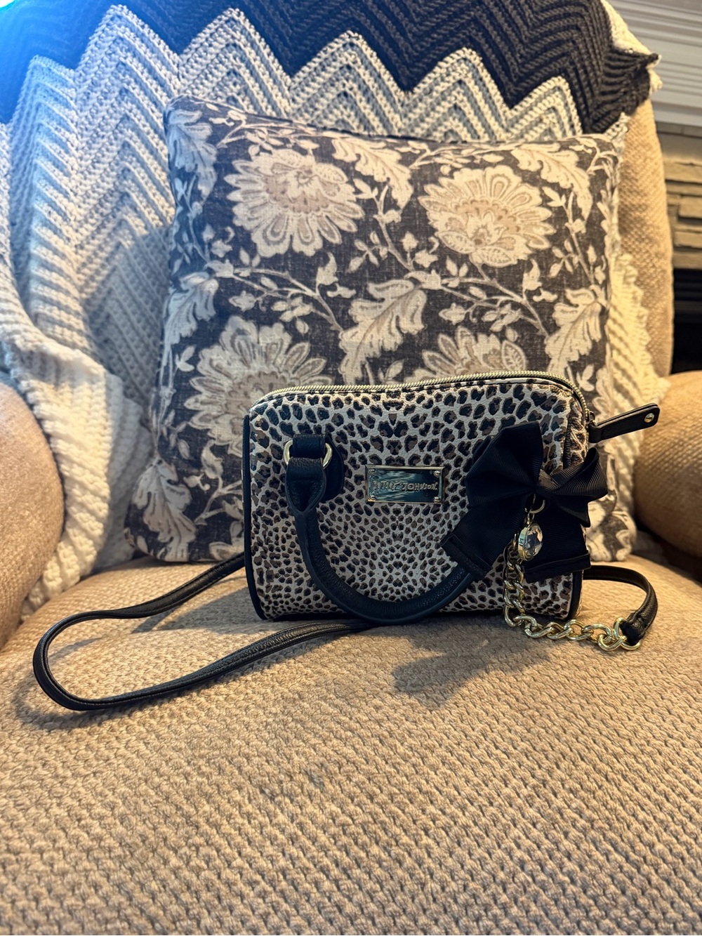 Betsey Johnson Leopard Mini Crossbody Black Tan Satchel Cute Bow Gem Gold Accent